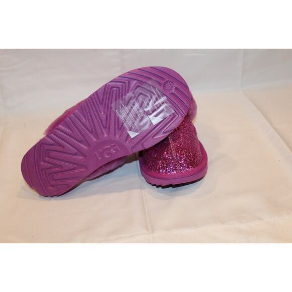 NIB UGG Metallic Cozy Shearling Slippers YOUTH 5 FITS WOMENS 6.5-7 Pink - Picture 6 of 9